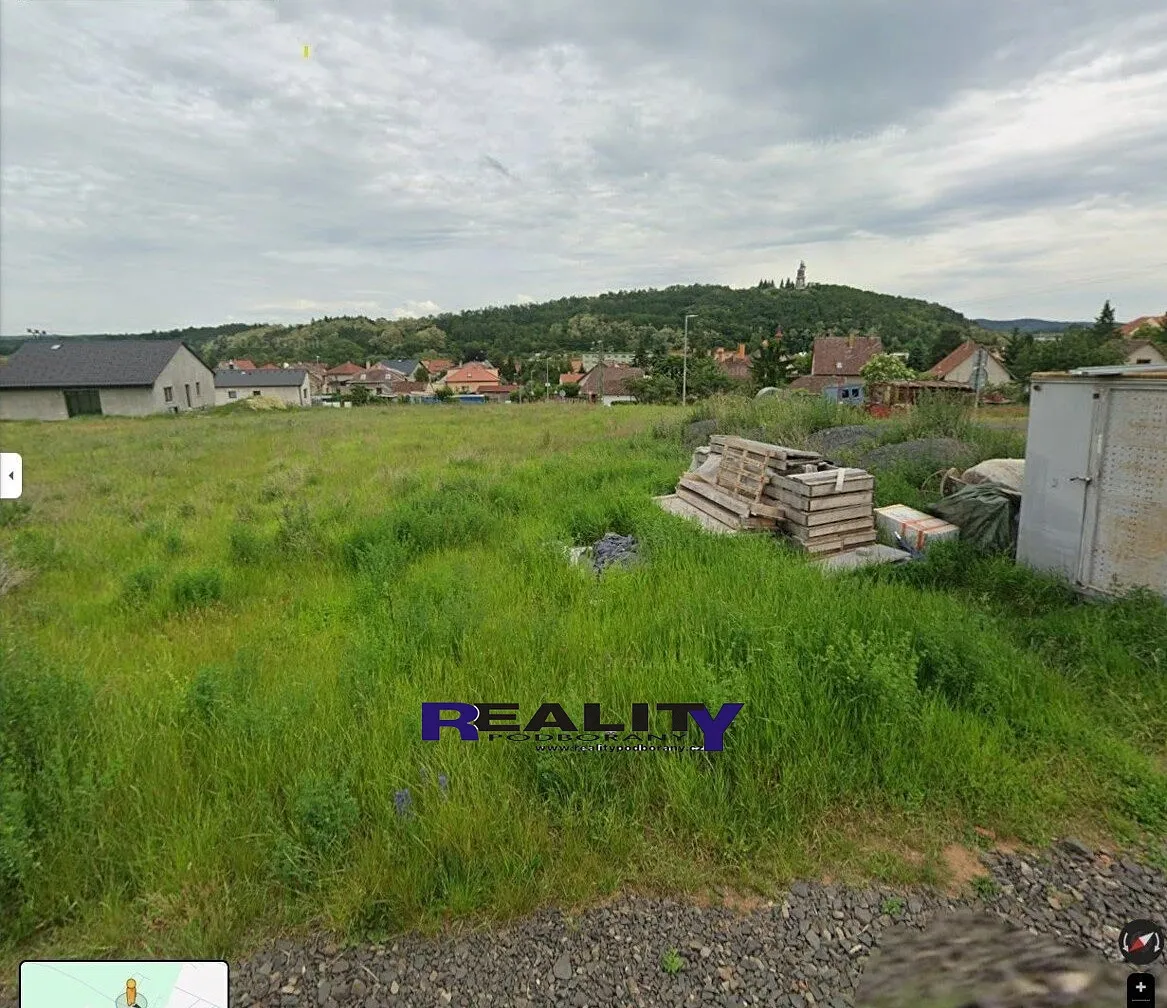 Prodej stavebního pozemku 900 m²